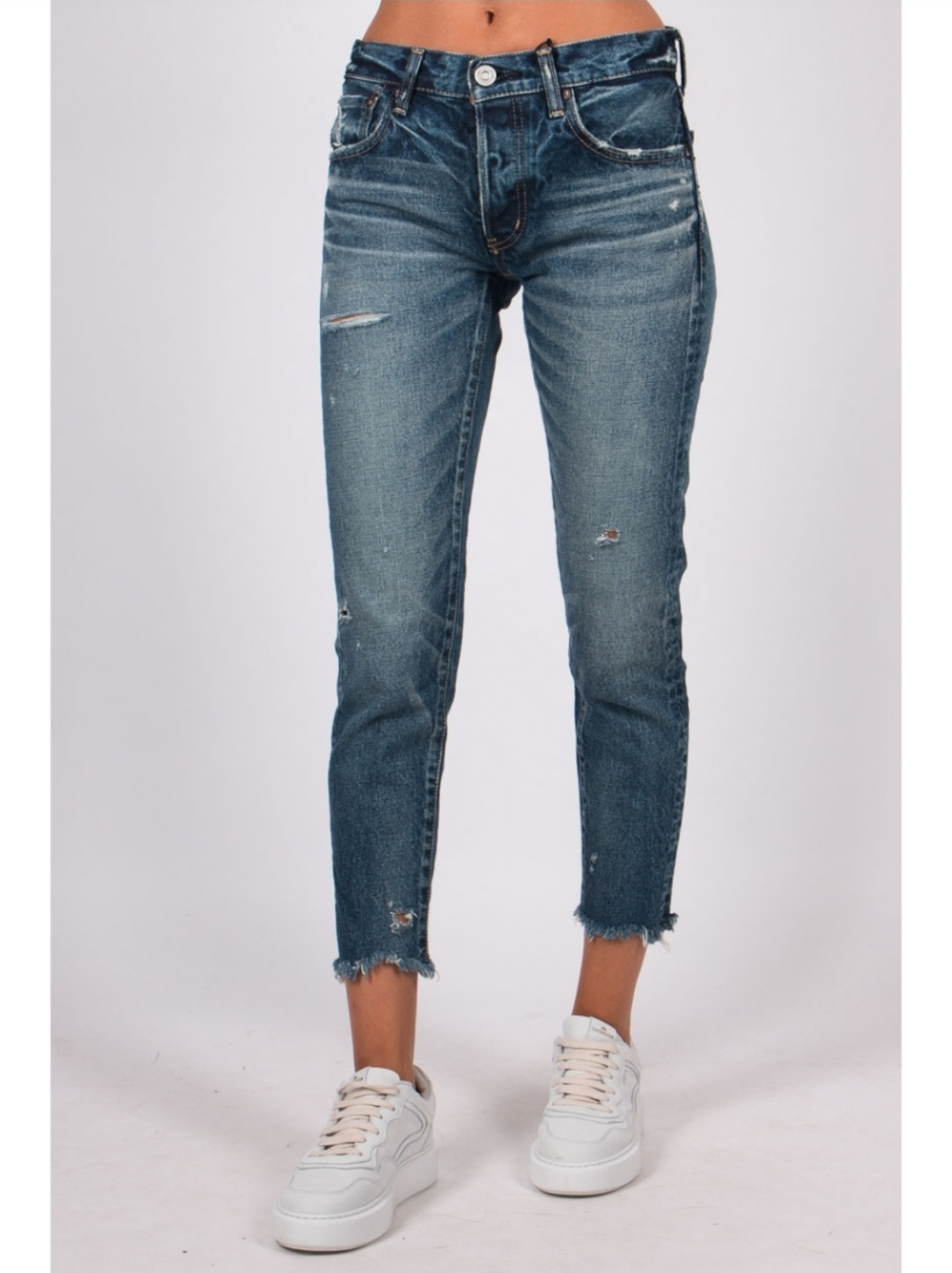 Moussy Vintage Kelley Tapered Jeans Size 25 Distressed Ankle Crop‎ Midrise